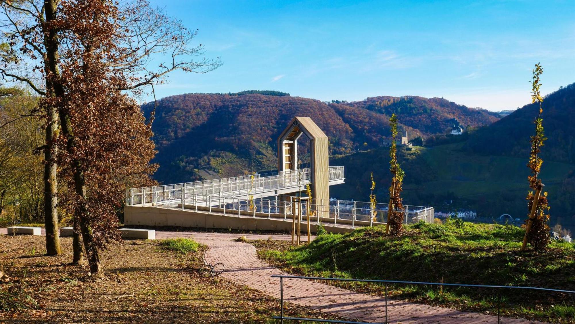 Wein- Und Gaestehaus Genetsch Lieser Εξωτερικό φωτογραφία