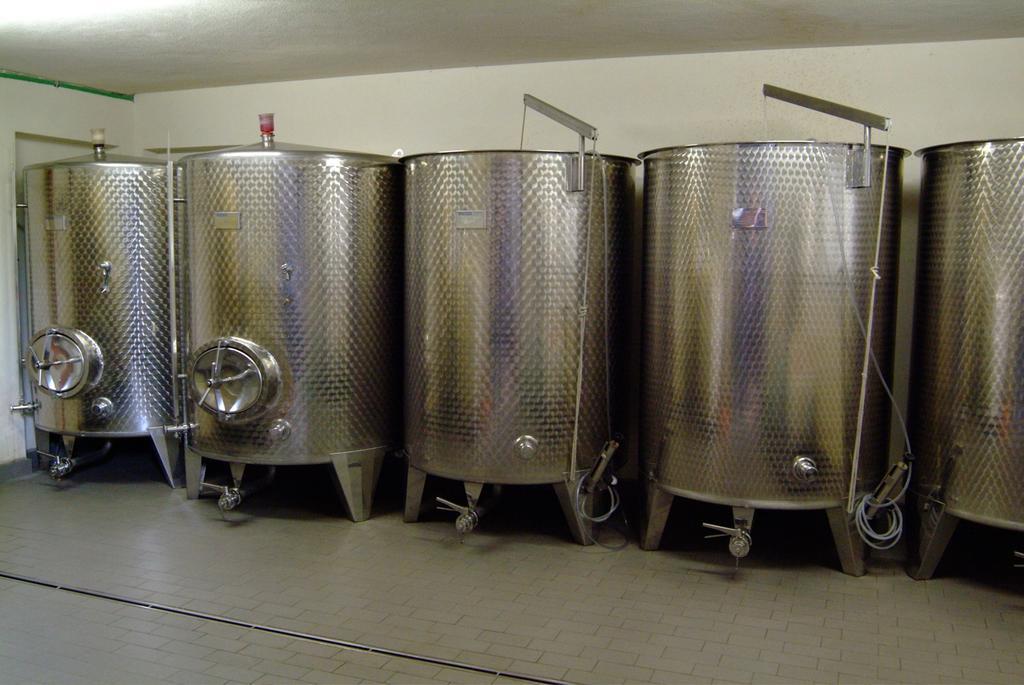 Wein- Und Gaestehaus Genetsch Lieser Εξωτερικό φωτογραφία