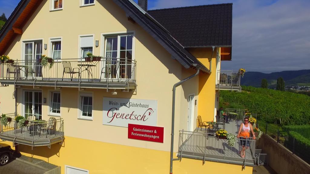 Wein- Und Gaestehaus Genetsch Lieser Εξωτερικό φωτογραφία