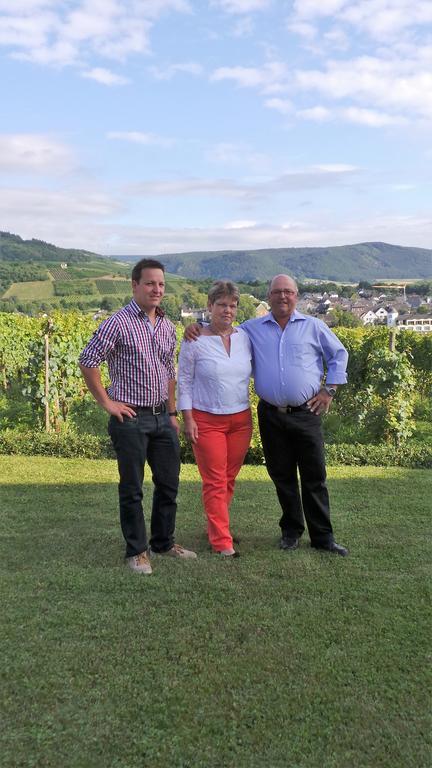 Wein- Und Gaestehaus Genetsch Lieser Εξωτερικό φωτογραφία