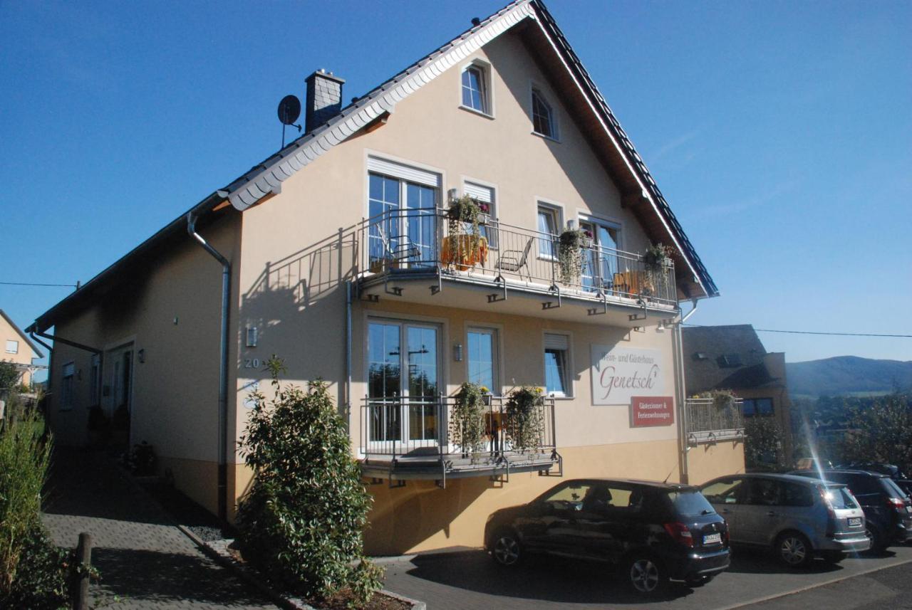 Wein- Und Gaestehaus Genetsch Lieser Εξωτερικό φωτογραφία